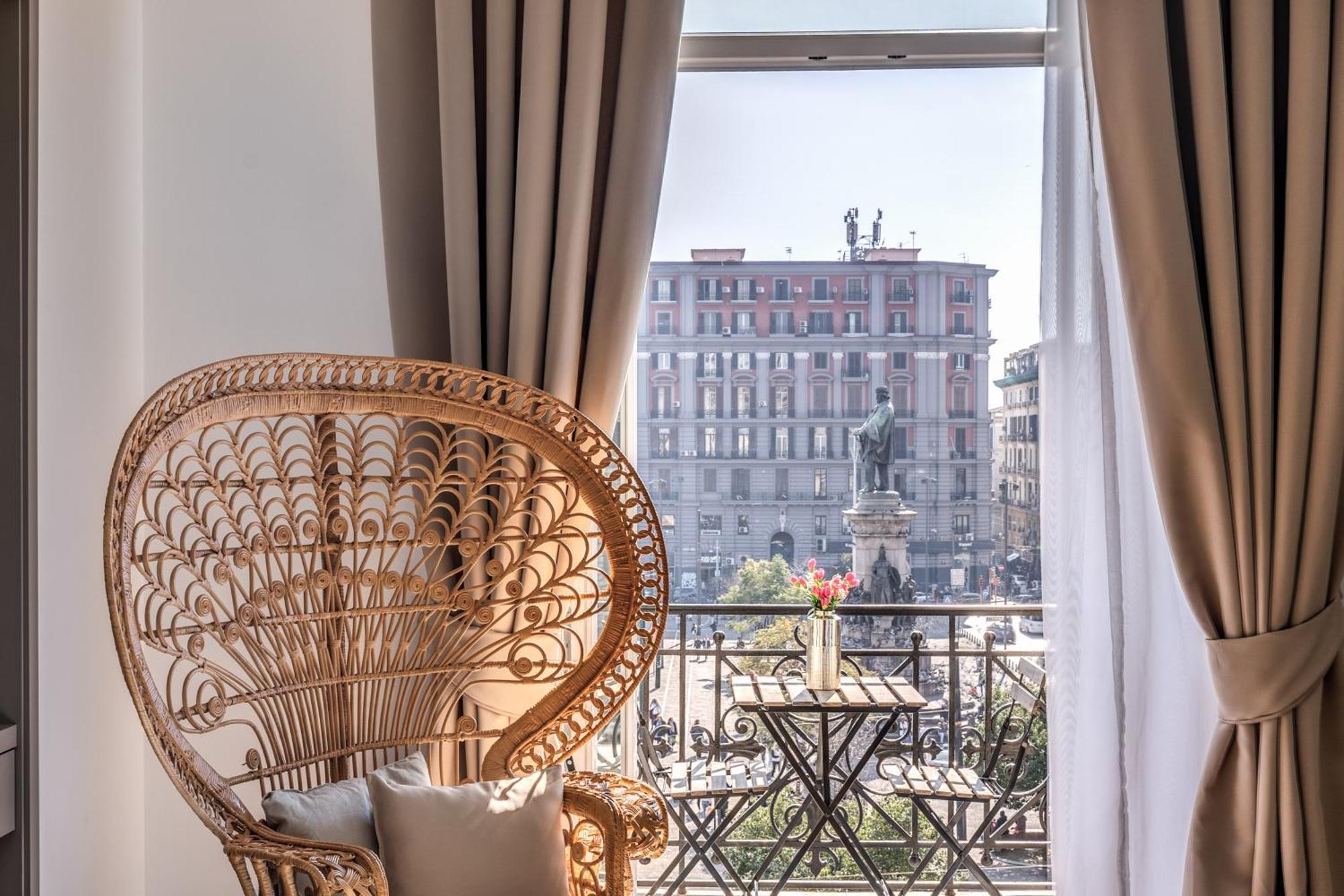 Atarooms Suites Napoli Экстерьер фото